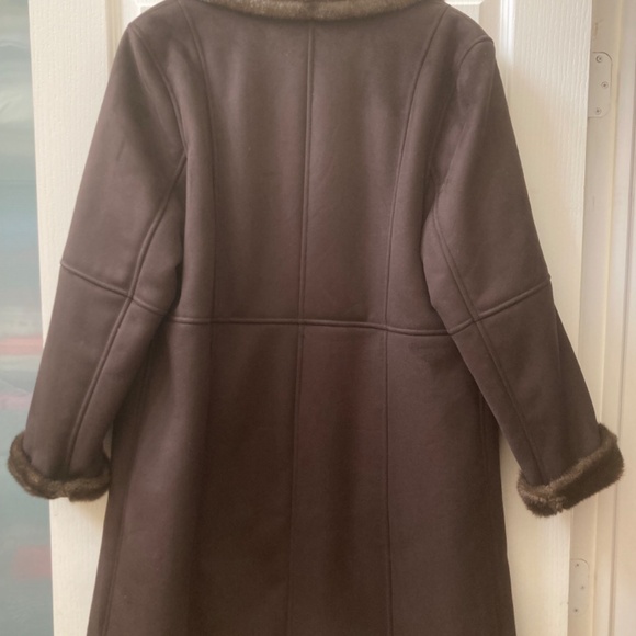 UTEX women's sheepskin coat - Picture 6 of 15